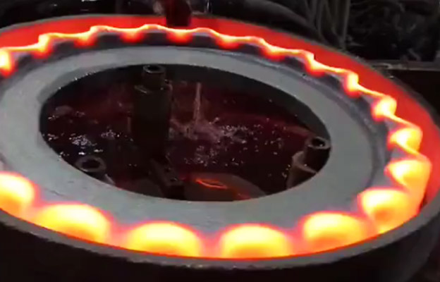 齒圈淬火設(shè)備