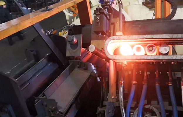 螺栓自動加熱生產(chǎn)線