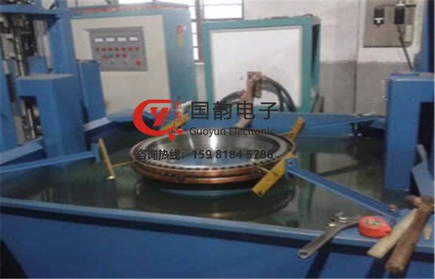 齒圈淬火設備機床