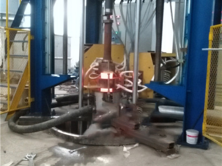 軋輥淬火設(shè)備